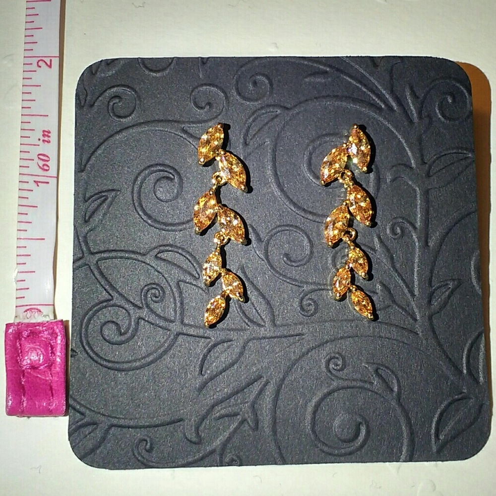 Beautiful Orange Stone Earrings - Picture 3 of 4